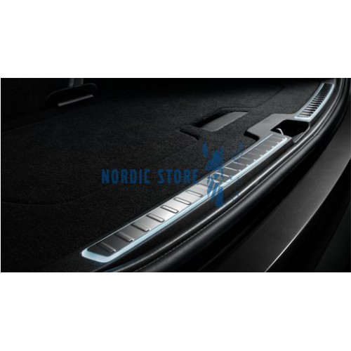 Volvo gyári kiegészítők,Volvo 32353189 csomagtér perem LED-es kivitel